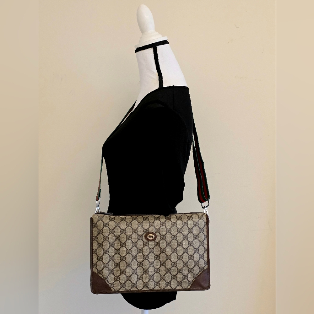 Gucci GG Supreme Zip Bag Clutch Pouch Crossbody Strap Vintage - Picture 4 of 16
